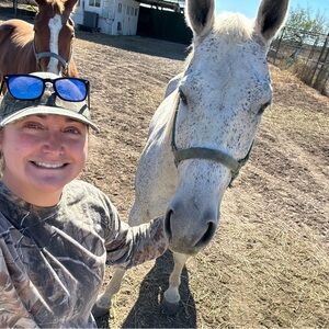 Meet your Posher, Chanelle